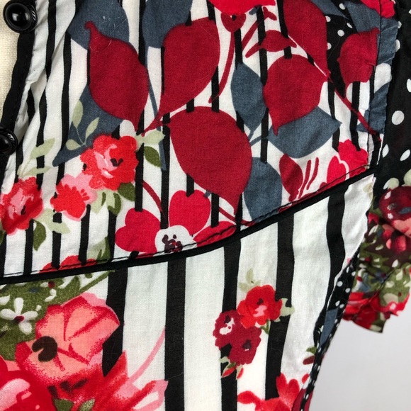 FINAL SALE PRICE Super cute top - Picture 2 of 7